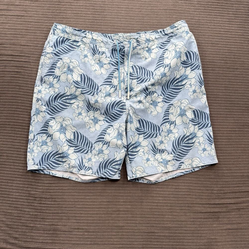 Johnnie-O Jaffa Board Short Men 2XL Floral‎ Print Drawstring Lined Beach Swim.